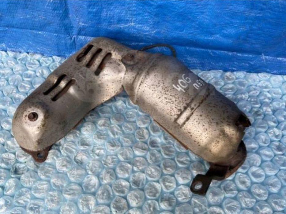 Катализаторы комплект RX300 Highlander Alphard