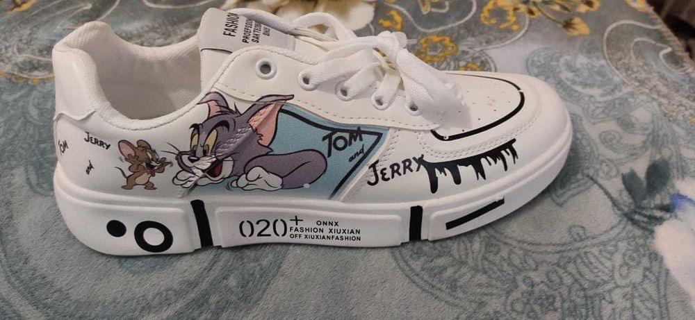 кроссовки Том и Джерри 44 размер