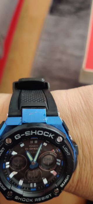 Casio G-shock GST-W300G
