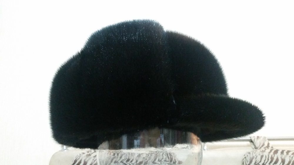 Шапка из натурального меха нерпы