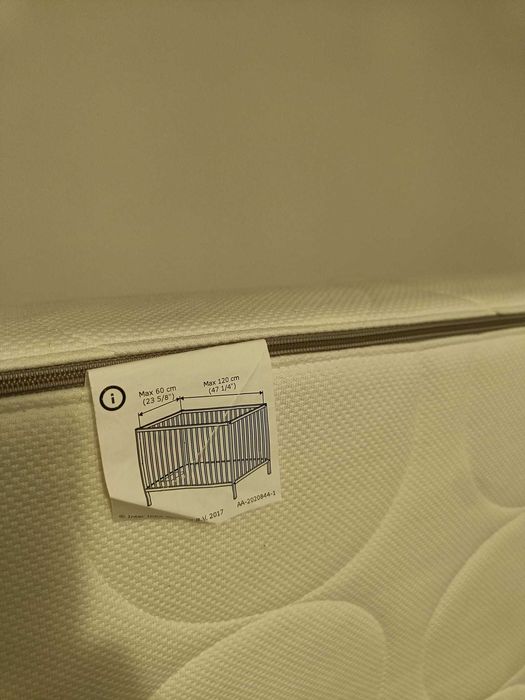 Patut bebelusi Ikea Gonatt + saltea+husa, aparatoare pat, masa infasat