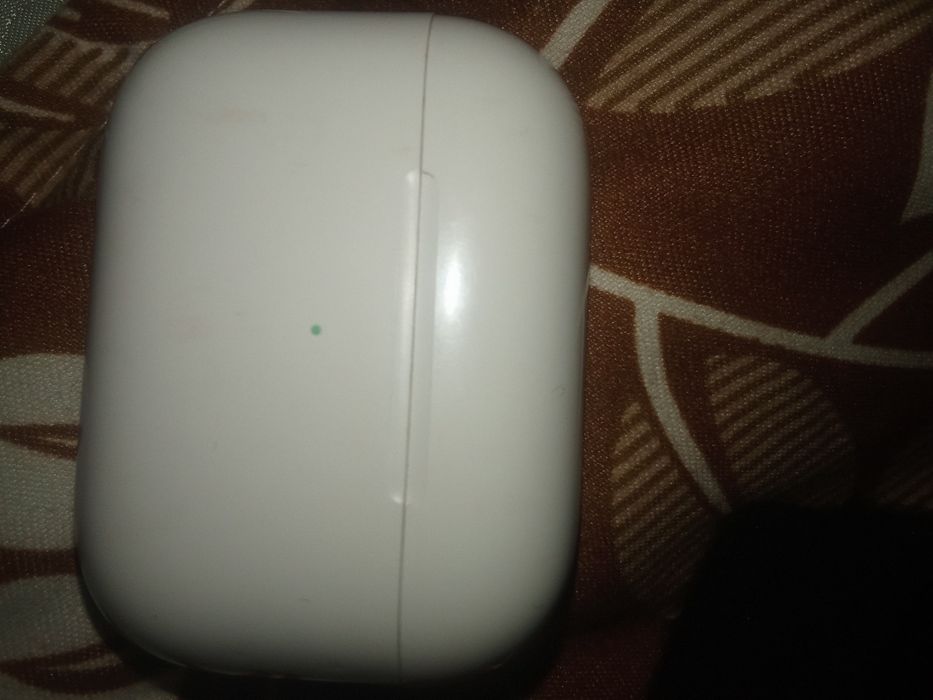 Айрподс про 2. .