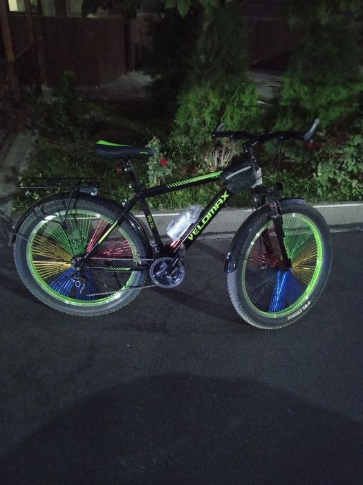 Velik yangi olginganiga 10 kun boʻldi "Welomax"