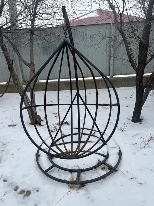 Садовая качель кокон