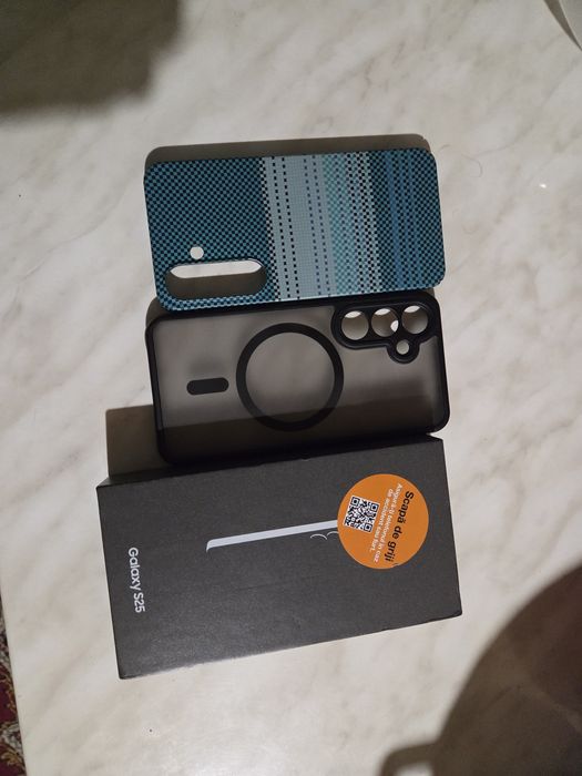 Vând   samsung s25  urgent