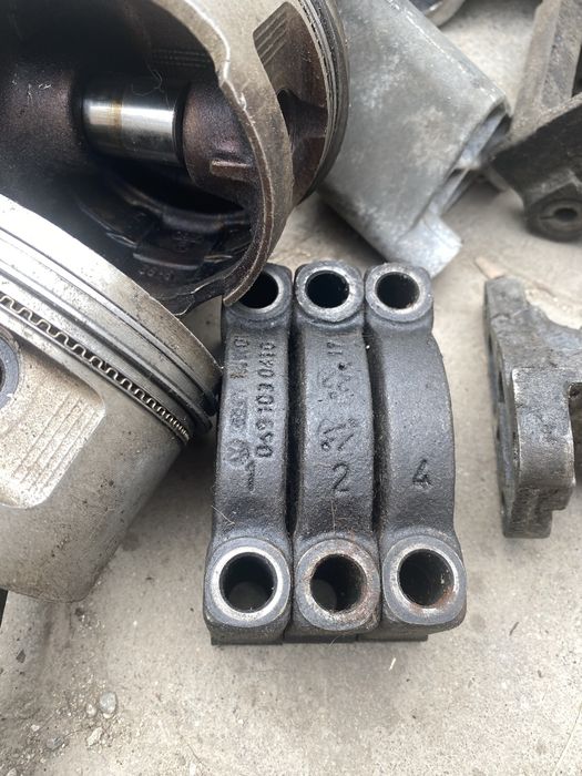 Запчасти Ауди Б3-Б4 2.0