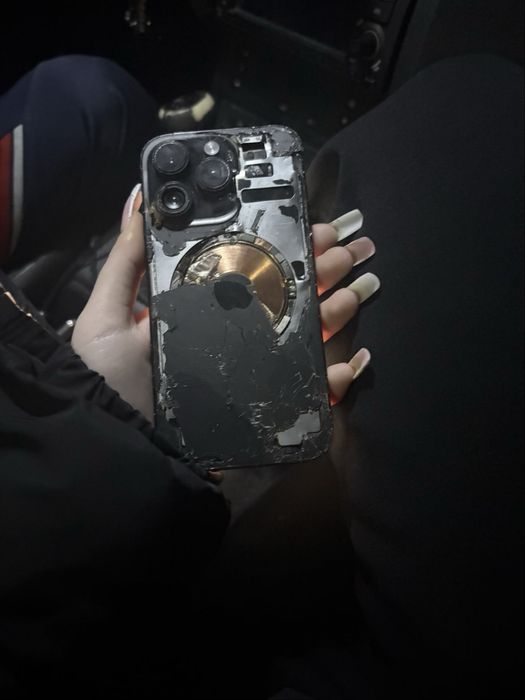 Vand piese iphone 14 pro