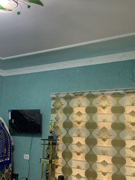 Uy sotiladi 8 sotik 4 xona yangi yol mixaylvkada