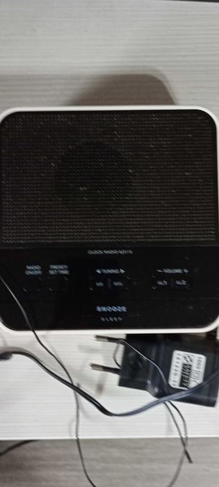 Radio Philips cu alarma