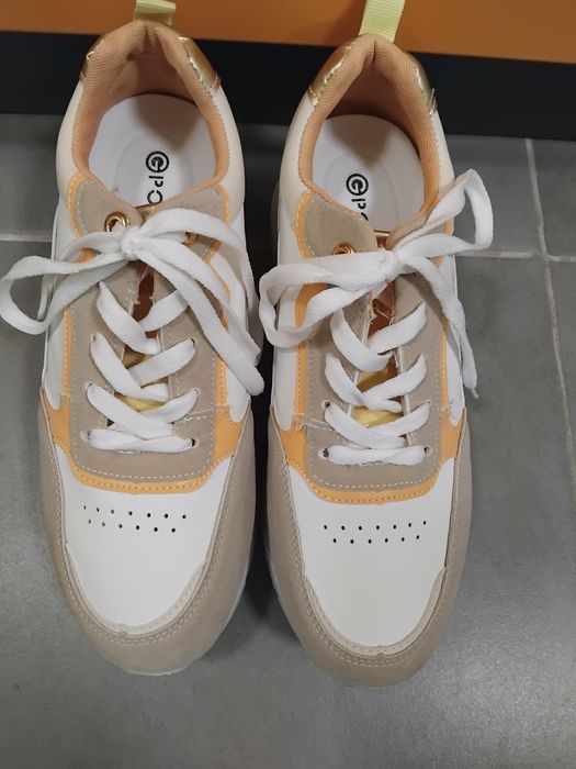 Дамски маратонки