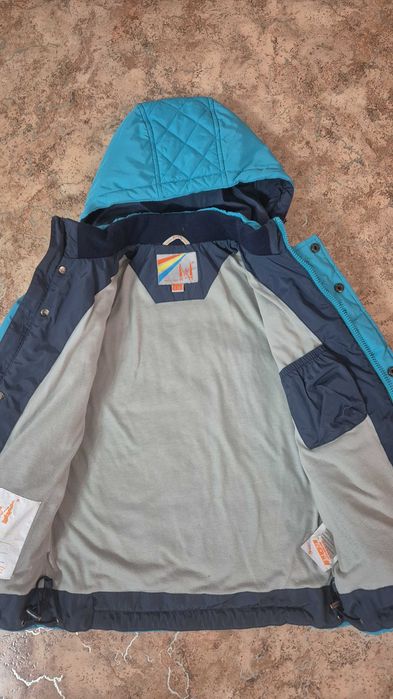 Куртки на мальчика  7-8 лет