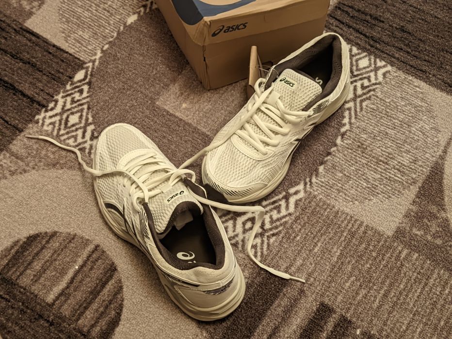 Кроссовки Asics GEL-FLUX 4