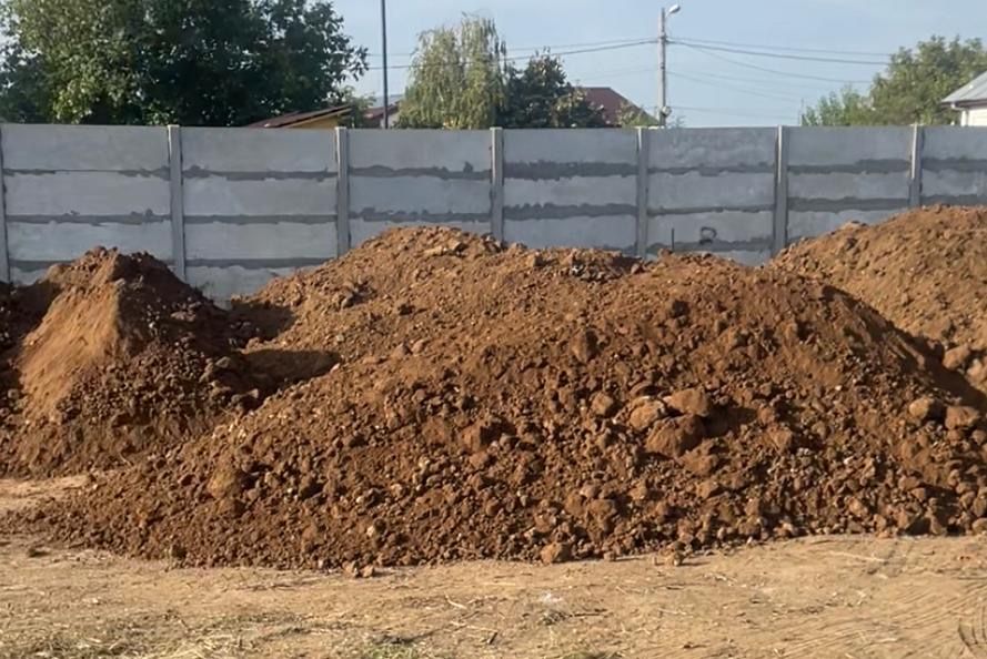 Pamant vegetal si pamant de umplutura