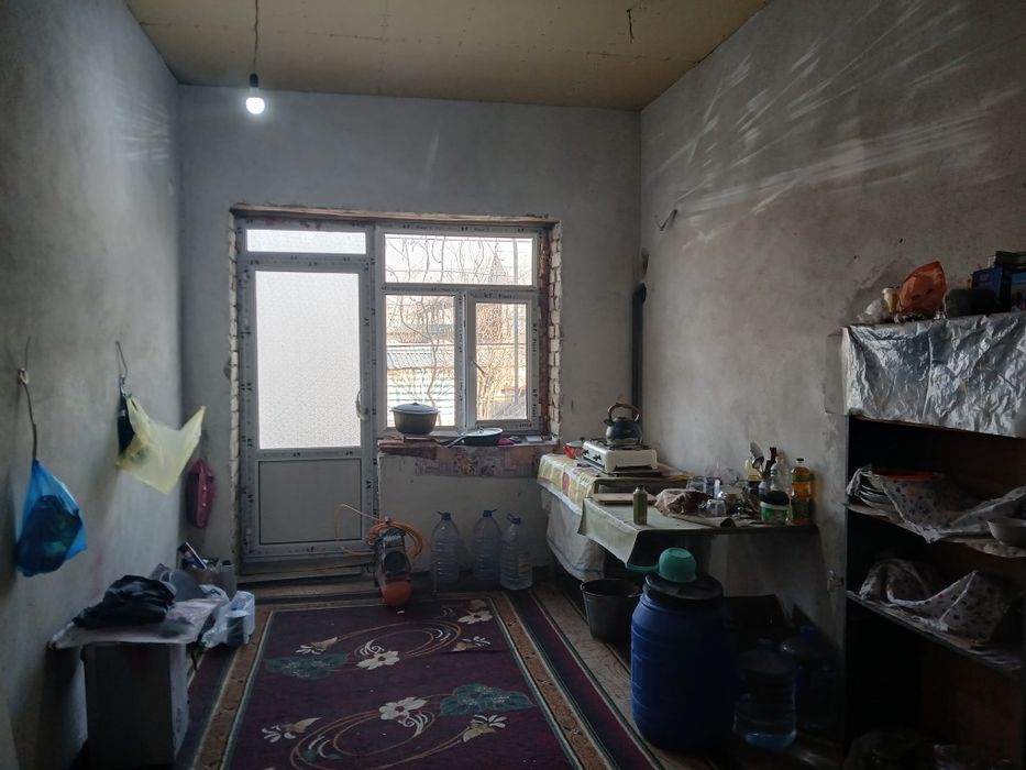 Бектемир тумани.6 соток 4хона.энига: 20метр.буйига:30 метр.