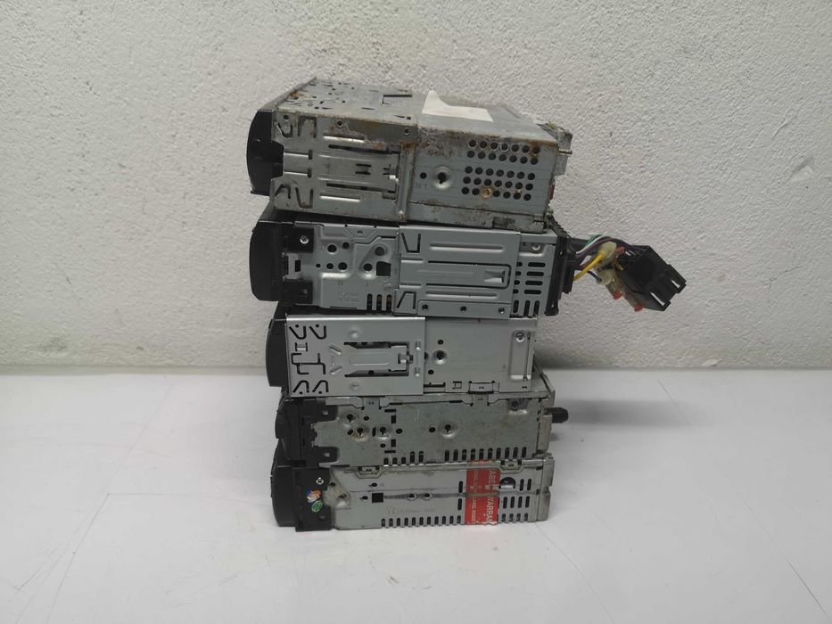 Радио за кола - ЛОТ / С ПРОБЛЕМ