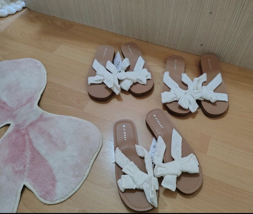 Slapi noi pt dama mărimea 39 toate perechile la 50 lei