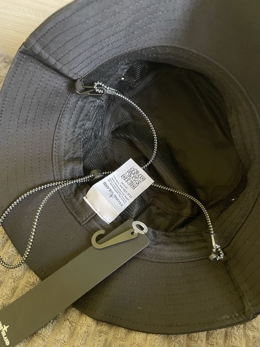 Шапка Stone Island