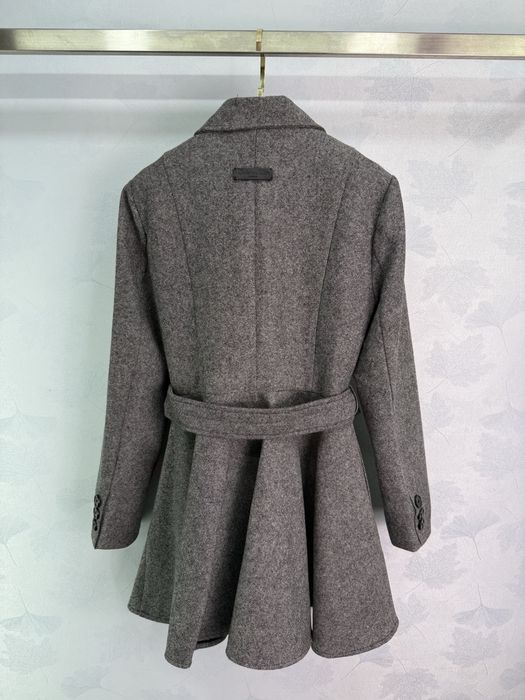 Дамски палта Ch Dior