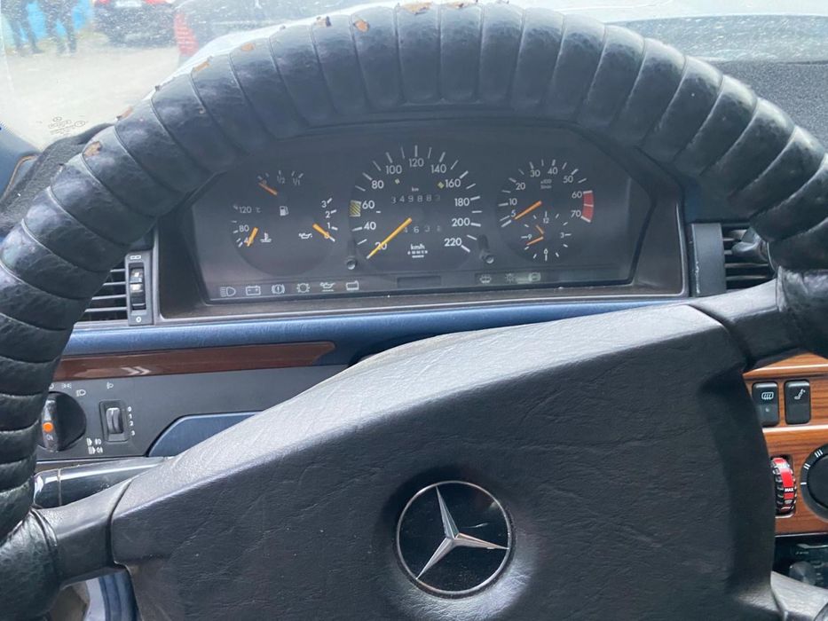 Мерседес бенс W124 на разбор