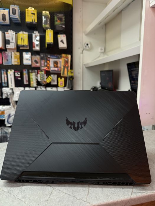 Ноутбук Asus TUF FX506L