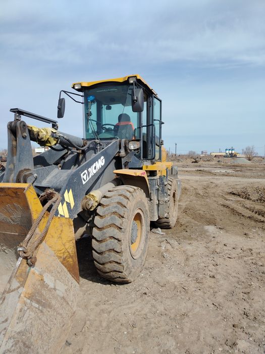 Продам погрузчик