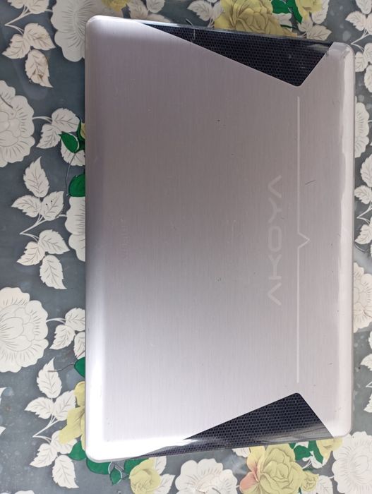 Laptop Medion Akoya i3/2.27 ghz