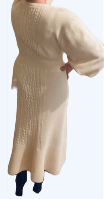 Платье трикотажное 48 размер