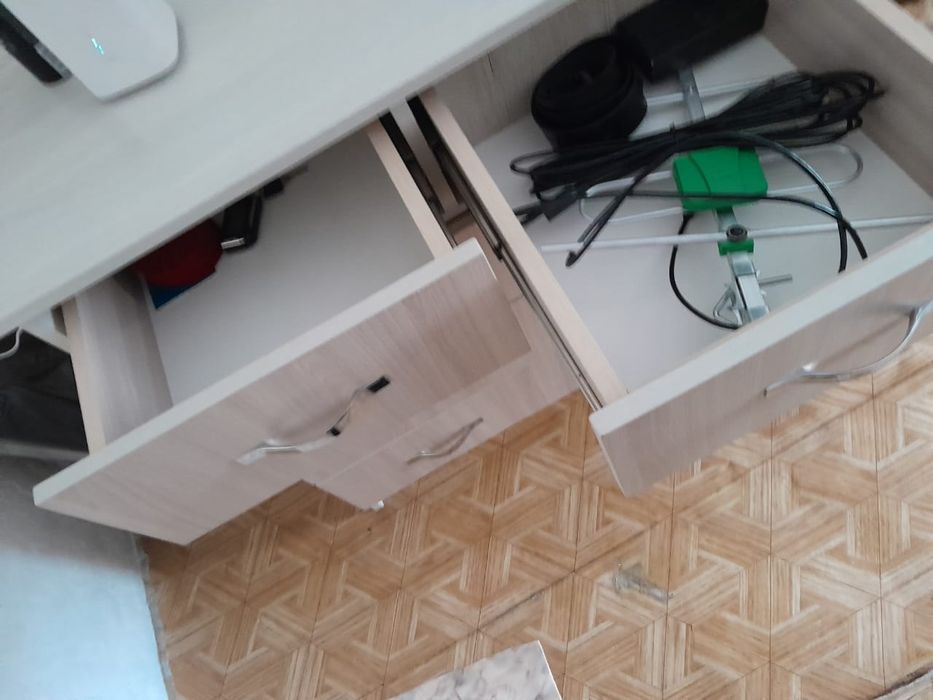 Продам шкаф маленький