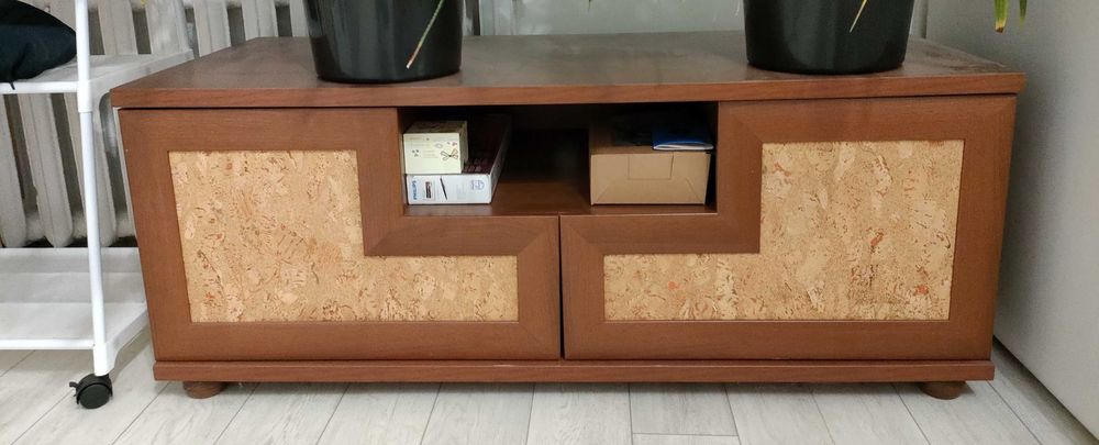 Тумба под телевизор