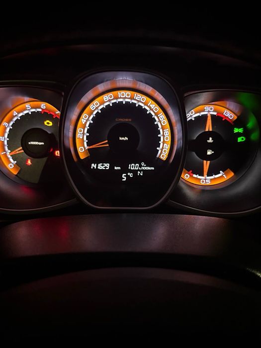 Продам Авто Лада Веста Крос 1.8