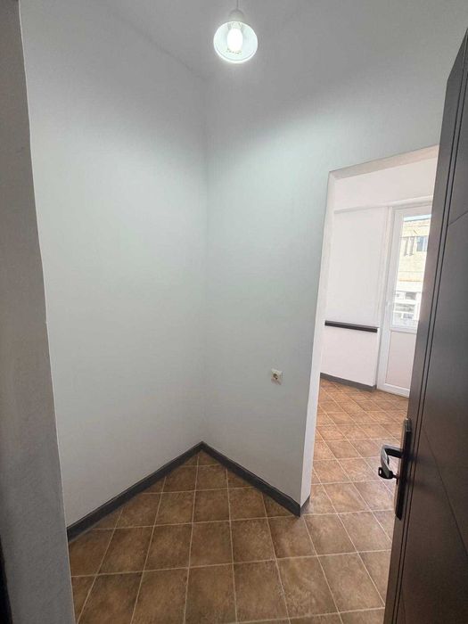 Birou de închiriat zona nord 25mp