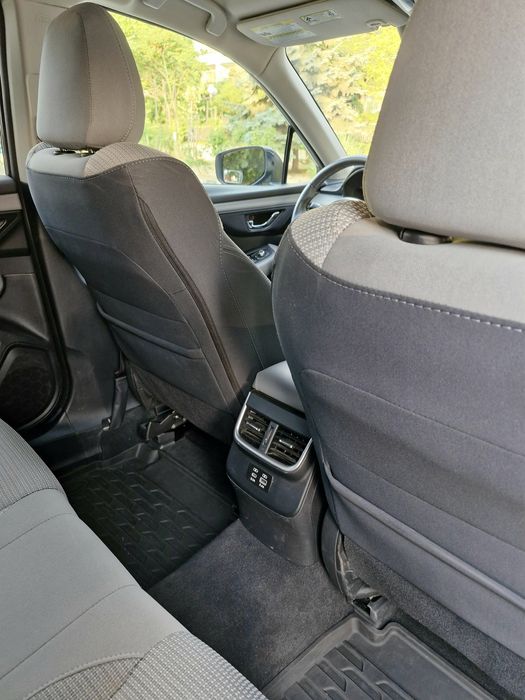 Продавам SUBARU QUTBACK PREMIUM 2.5 кб 182кс бензин 2024г на 25000км