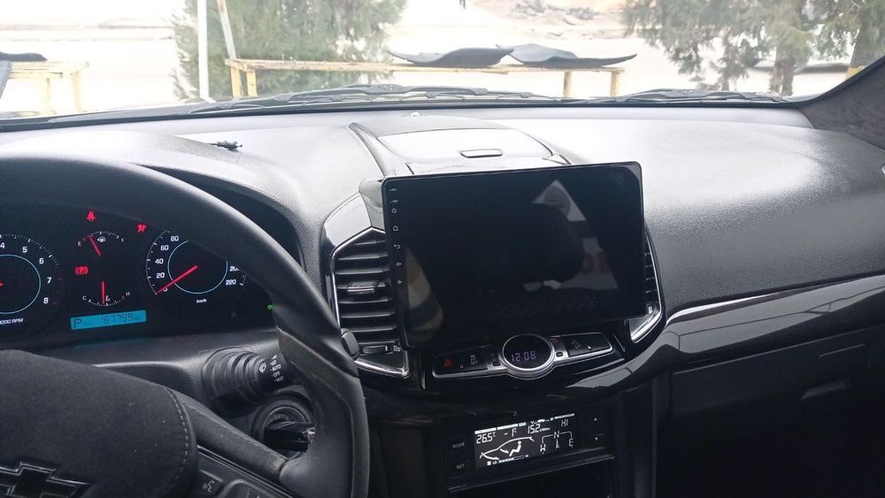 Продам Chevrolet Captiva 3+