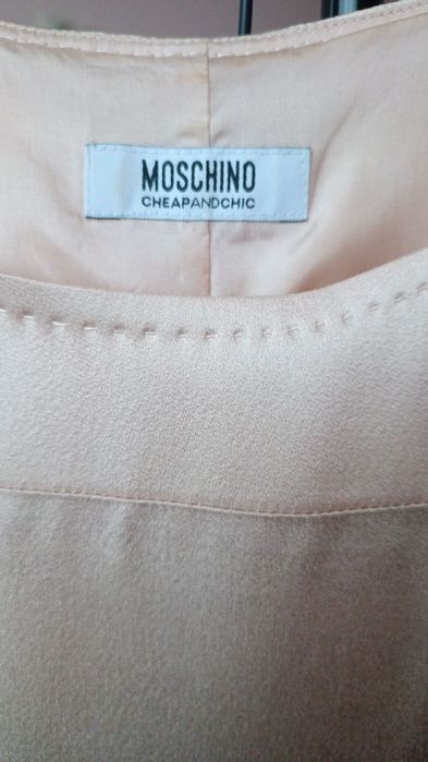 Рокля Moschino оригинал