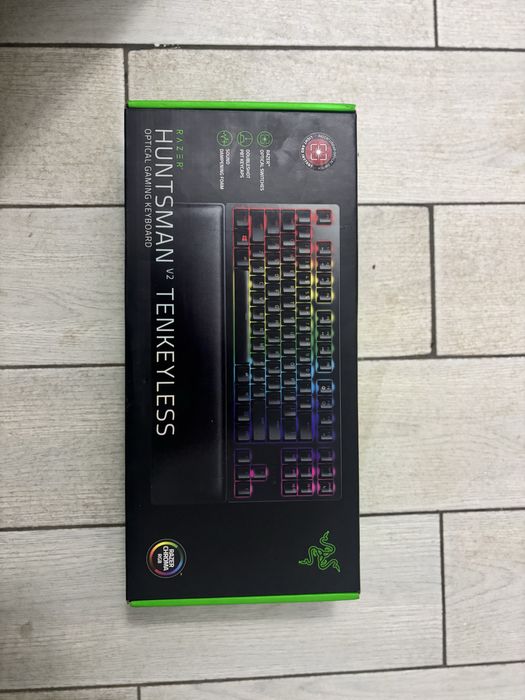 Razer huntsman v2 tenkeyless