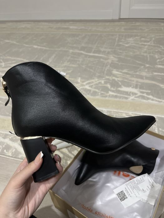 продам осеннюю обувь ( ботильоны )