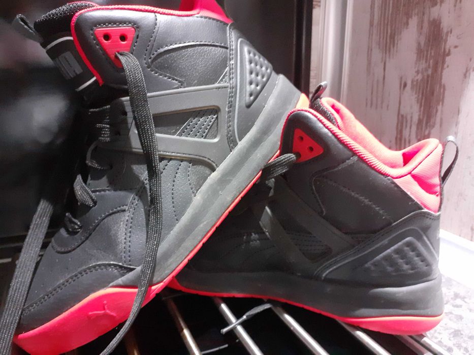 PUMA високи кецове 38 размер