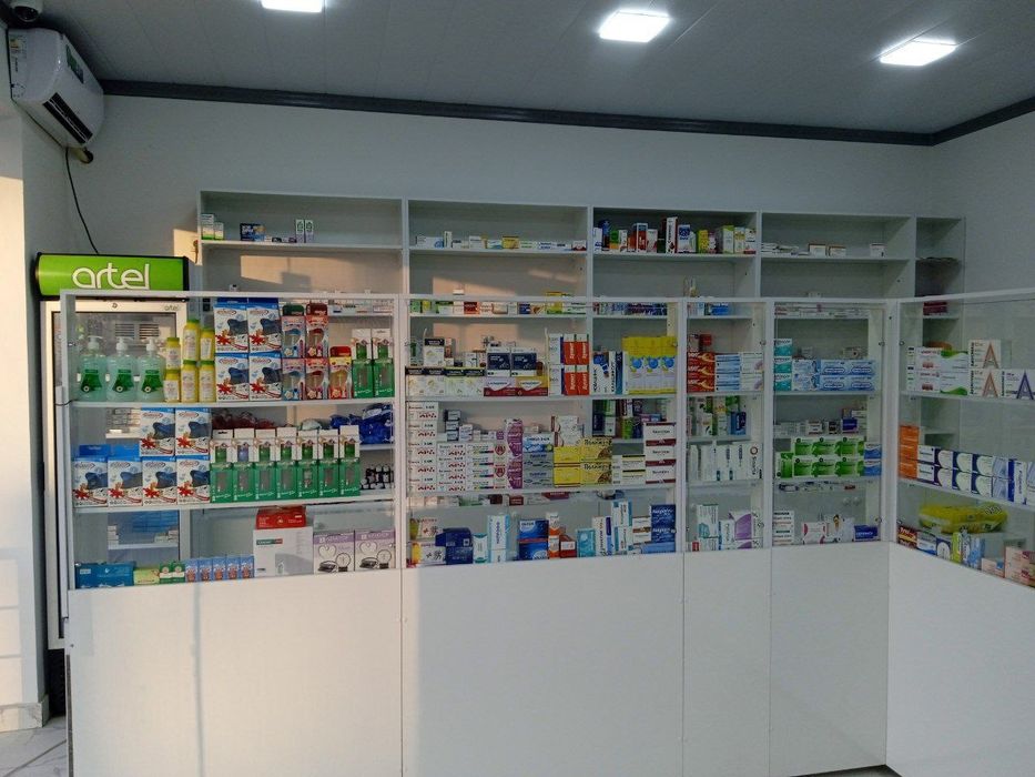 Apteka uchun komplekt Mebel - holati yangi ( ishlatilmagan )