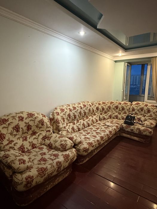 Диван, угловой, кресло.