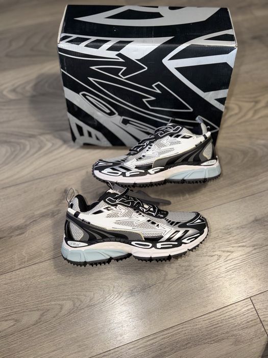 Off White Be Right Back