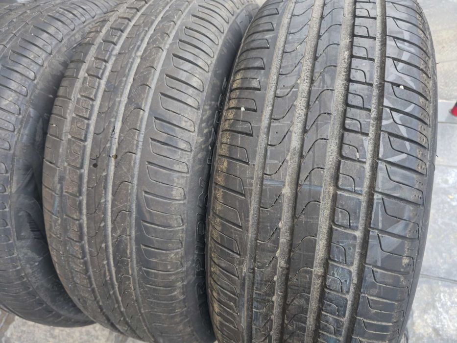 Set vara ca nou Pirelli 235/55R19 2024