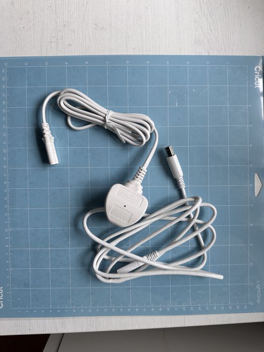 Плотер Cricut Explore Air 2 ИЗПОЛЗВАН ВЕДНЪЖ