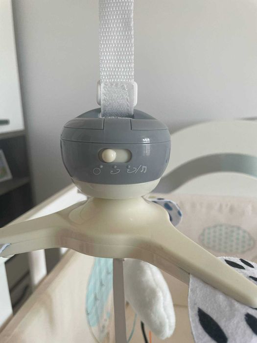 музикална въртележка за кошара