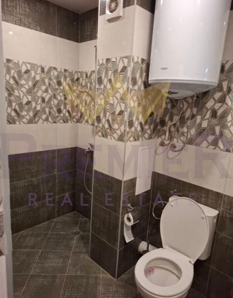 Дава се под наем Двустаен апартамент в Варна, Колхозен пазар - 70 кв.м за 600 € - Снимка #9