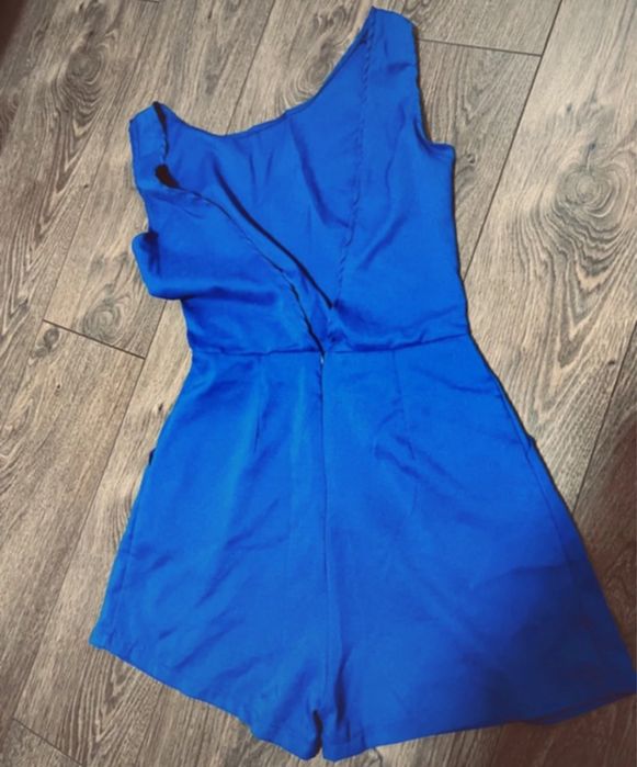 Salopeta scurta Atmosphere