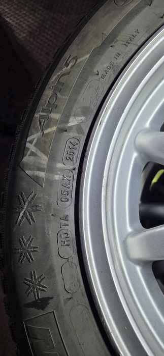 BMW E36 кабрио джанти със зимни гуми  195/65/15. 7J×15  ET47  5×120