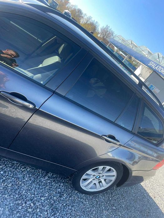 BMW E91 318 M47 122 cp