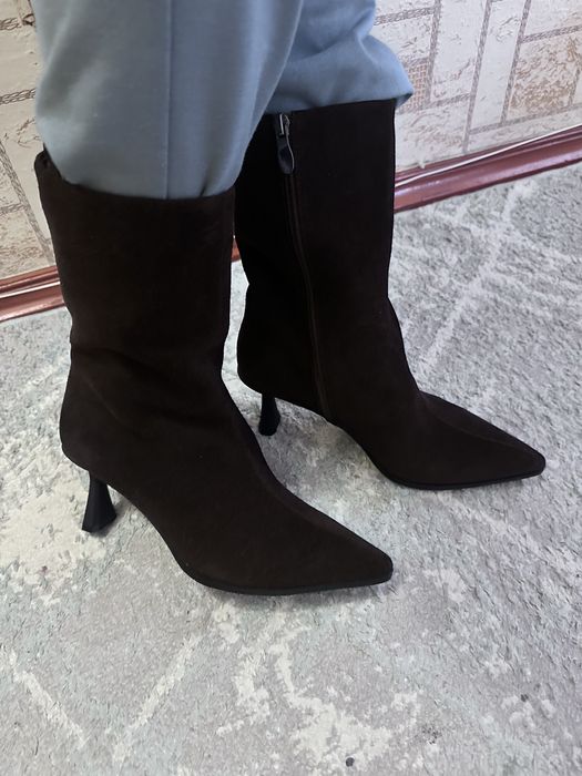 Продам новые ботильоны sasha fabiani