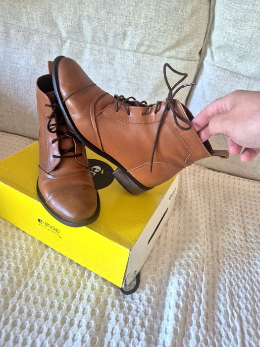 Botine piele naturală, mărimea 39