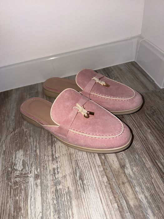 Розови чехли Loro Piana